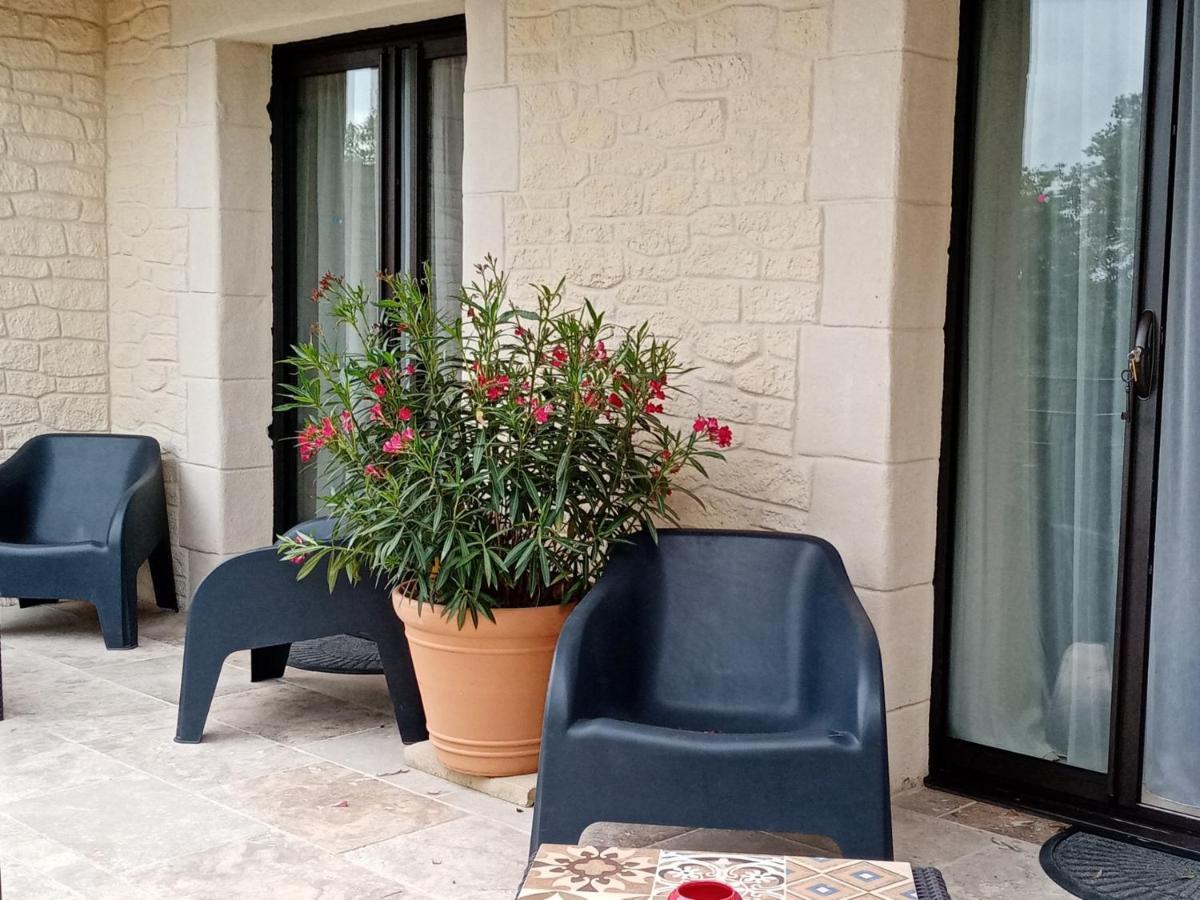 L'Atelier Bed & Breakfast Saint-Maximin  Exterior foto