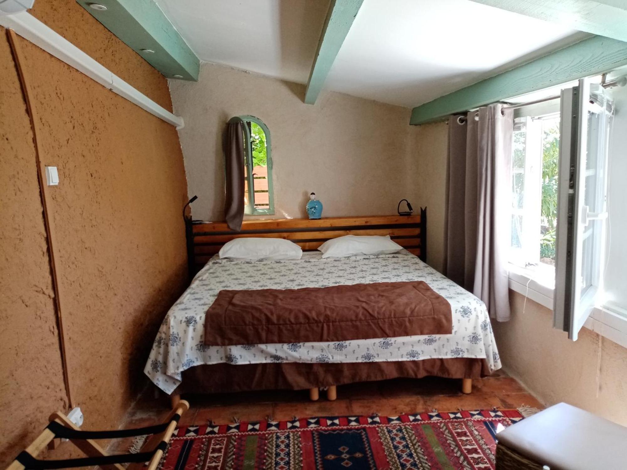 L'Atelier Bed & Breakfast Saint-Maximin  Cameră foto