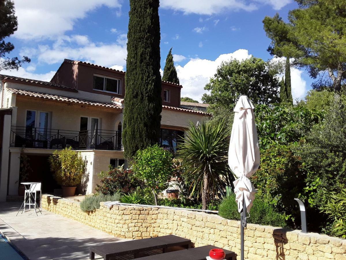 L'Atelier Bed & Breakfast Saint-Maximin  Exterior foto